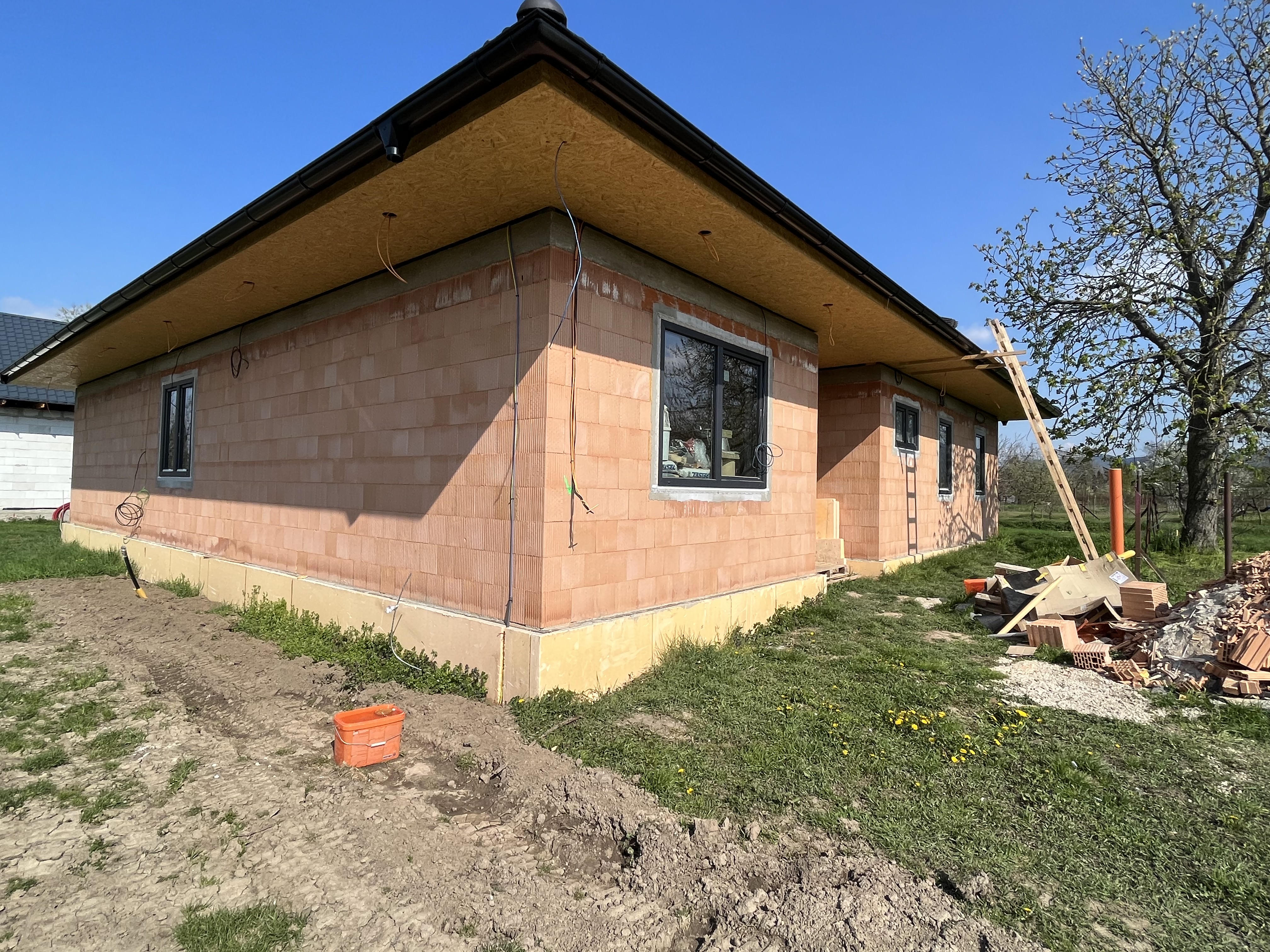 Projekt Pod dubovým lesom